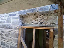 acastle 167400.jpg